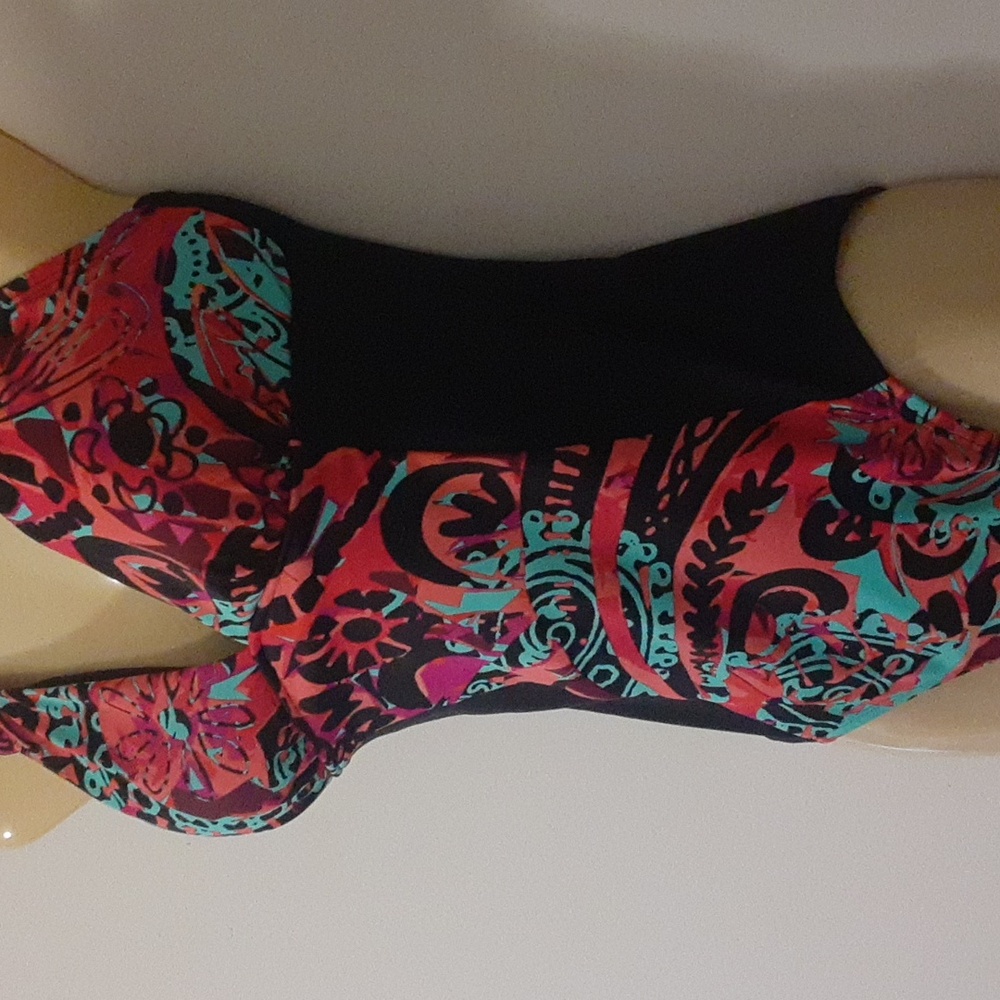 AUQUA GREEN One Piece Swimsuit - Small - Picture 4 of 10